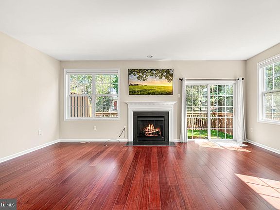 5th image of 513 Onward Ave #135