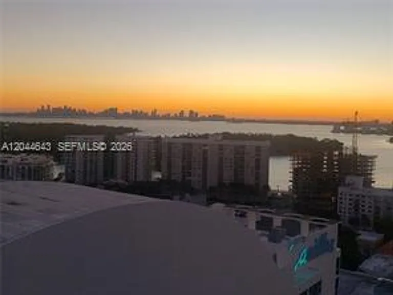 6899 Collins Avenue Cu #2208 — Photo 60