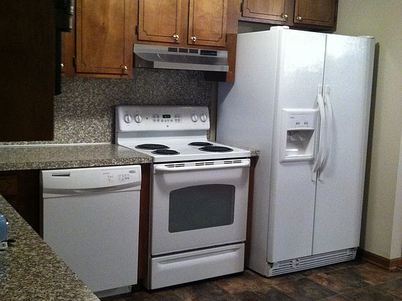 2nd image of 110 Ashbrooke Dr #Townhouse