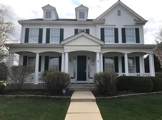 881 Carroll Rd, Lake Forest, IL 60045