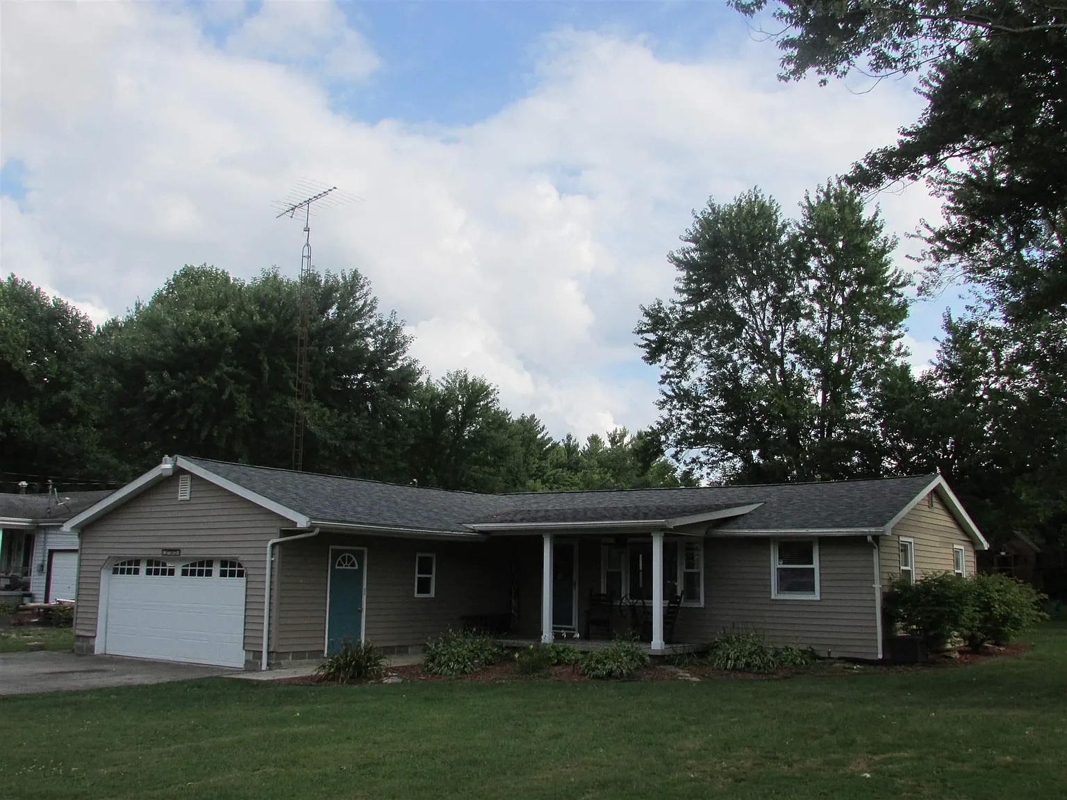 1988 Sunny Acres Dr photo 1