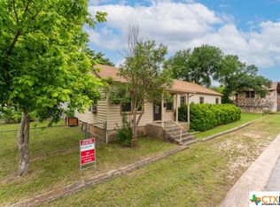 208 E 3rd St, Georgetown, TX 78626