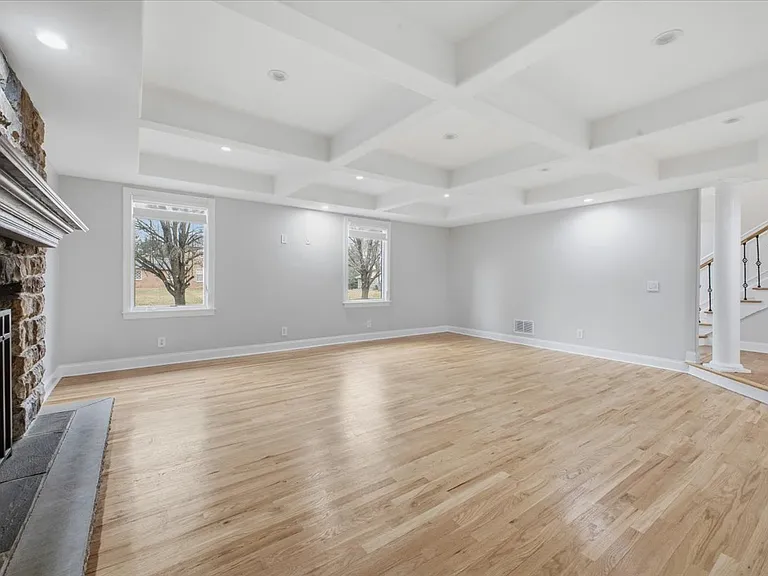 3616 Magnolia Dr — Photo 41