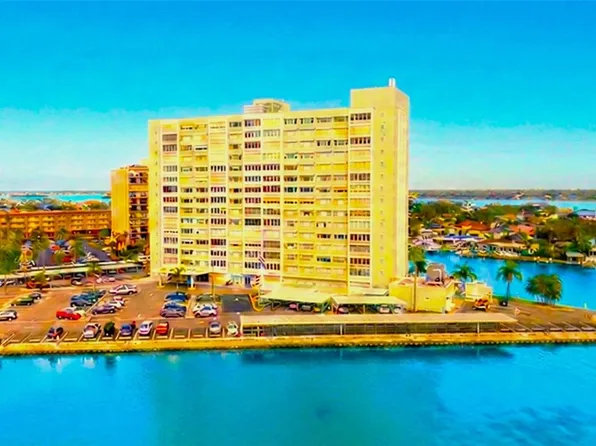31 ISLAND WAY #703, CLEARWATER BEACH, FL 33767