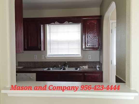 5th image of 809 W Arroyo Park Ln APT A