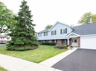 1500 Harbour Ct UNIT 2A, Schaumburg, IL 60193