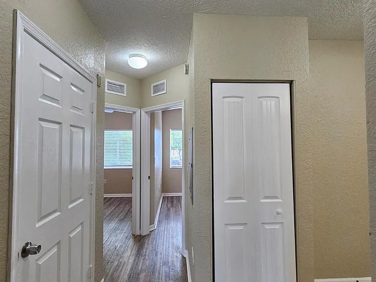 1063 Golden Lakes Blvd #322 — Photo 14