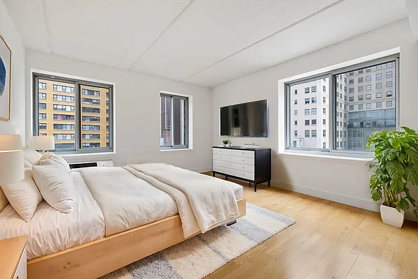 Rented by MNS | media 1