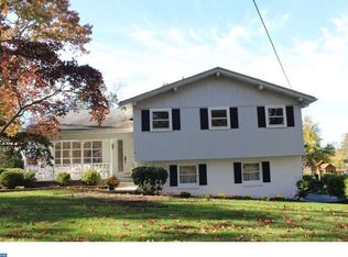 181 Buttonwood Ln, Cinnaminson, NJ 08077