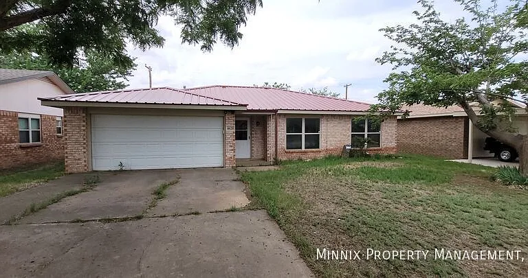 4620 Itasca St — Photo 3