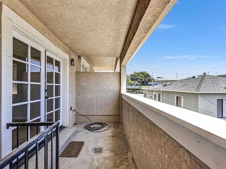 203 N Lucia Ave #3 — Photo 6