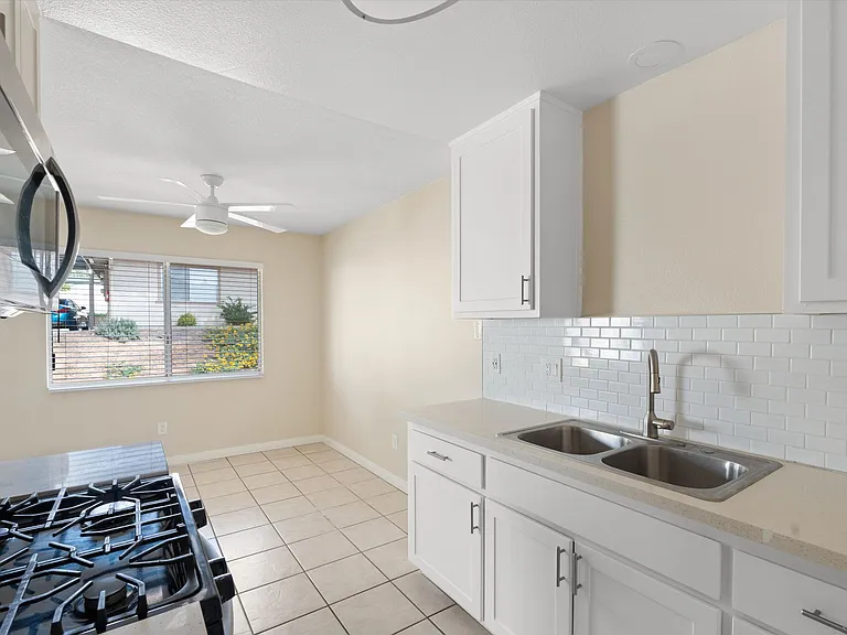 Starlight Ridge Apartments- Yucaipa, CA — Photo 6