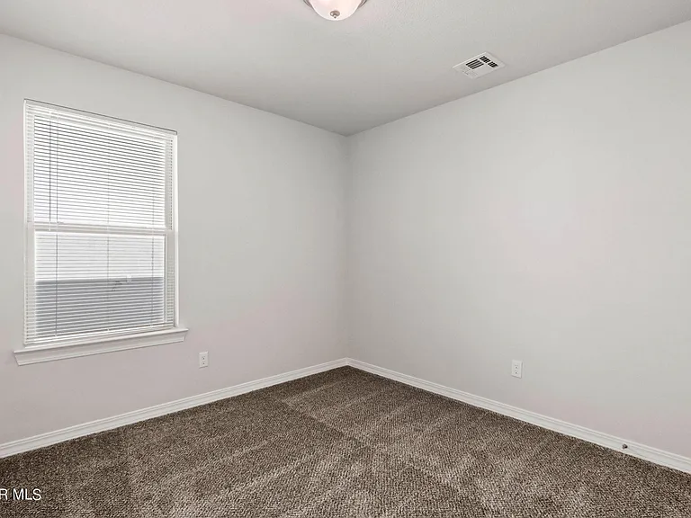 14541 Faxon Yucca Ave — Photo 15