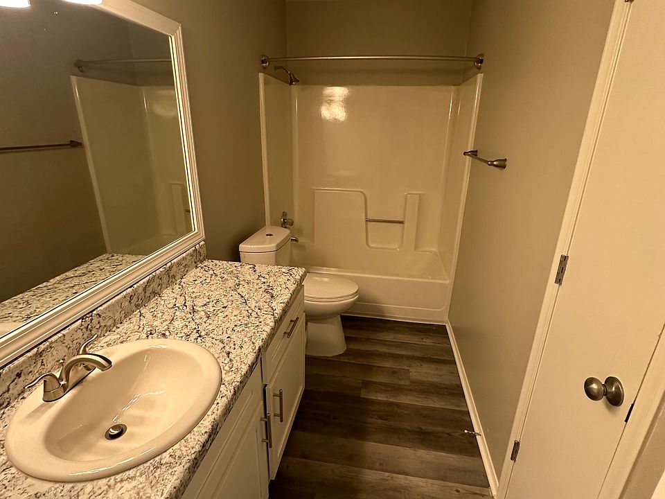 1st image of 3405 W Harvard St