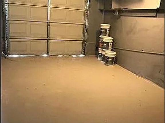 3rd image of 2091 15th Ave