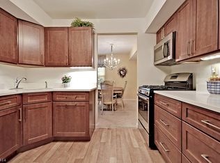113 Vista Dr, Cedar Knolls, NJ 07927