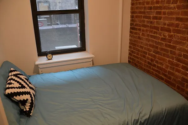 Rented by REAL New York | media 26