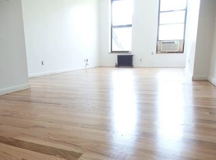 415 W 47th St APT 4W, New York, NY 10036