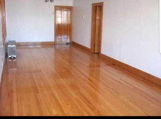 900 Dunlop Ave APT 2, Forest Park, IL 60130