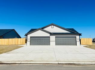 12136 W Fontana St, Wichita, KS 67205