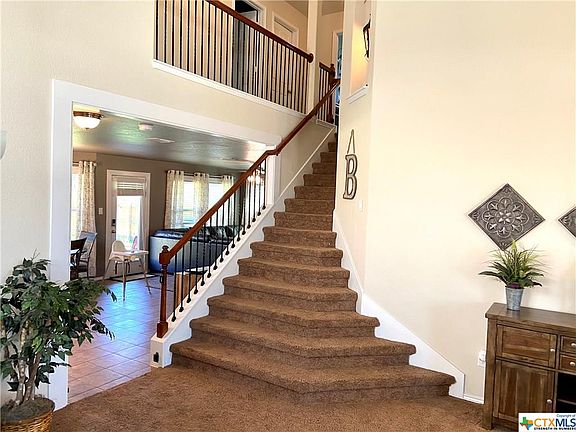 4th image of 3413 Lorne Dr
