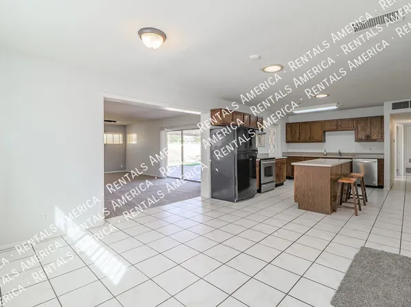 1314 N 70th St, Scottsdale, AZ 85257