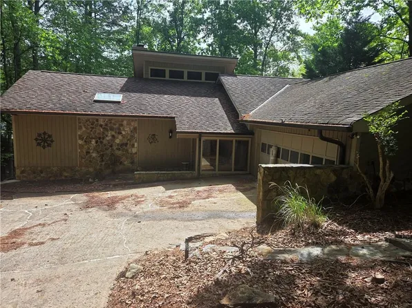 137 Broadwater Ct, Waleska, GA 30183