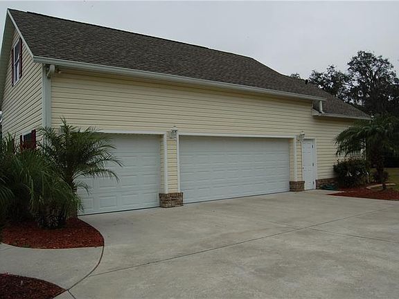 4th image of 8016 Riverwood Estates Pl
