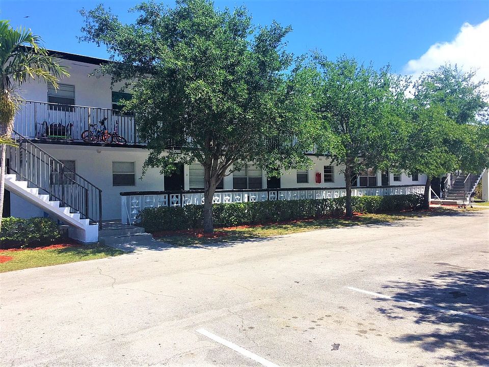 1st image of 1106 S L St APT 4