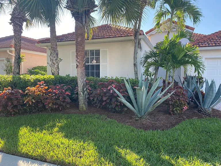 1522 Whispering Oaks Cir — Photo 3