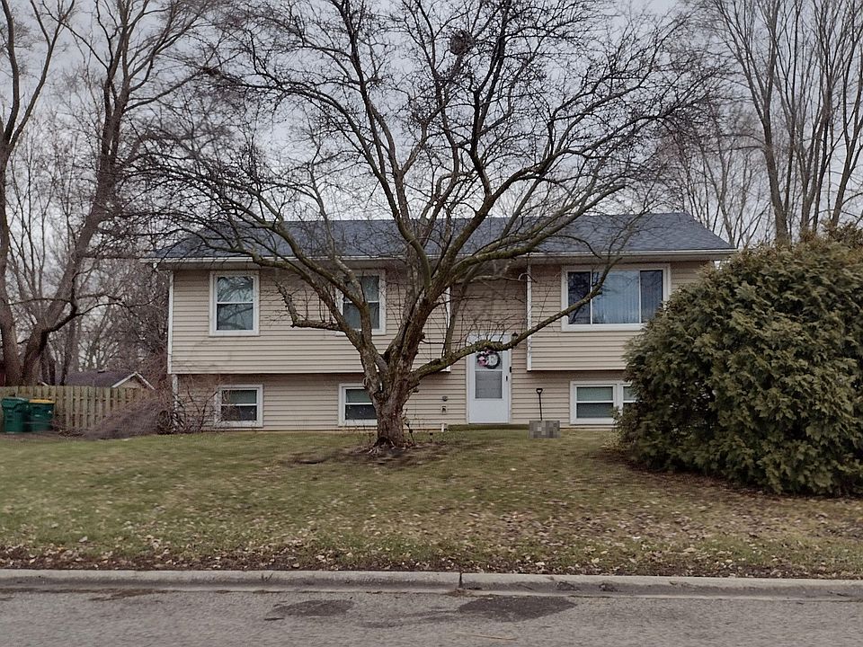 1st image of 507 Woodmoor Dr