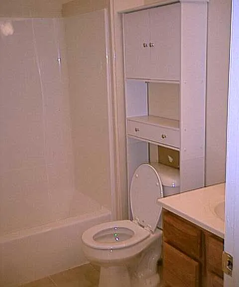 219 University Ave #B — Photo 4