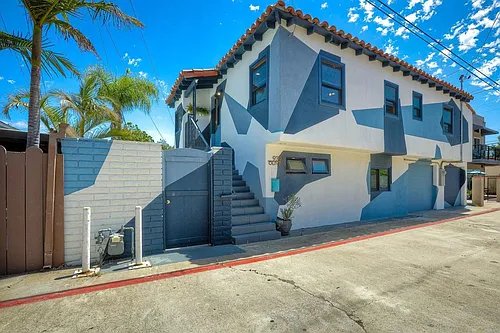 939 Olive Ave #2 Photo 1
