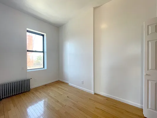 Rented by Elite NY Holdings | media 4