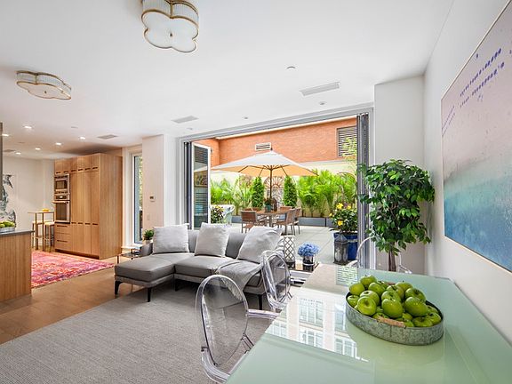 5th image of 22 Renwick St #1A