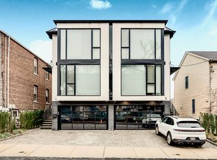 7 Adelaide Pl, Edgewater, NJ 07020