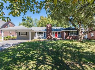 1169 Indian Mound Rd, Lexington, KY 40502