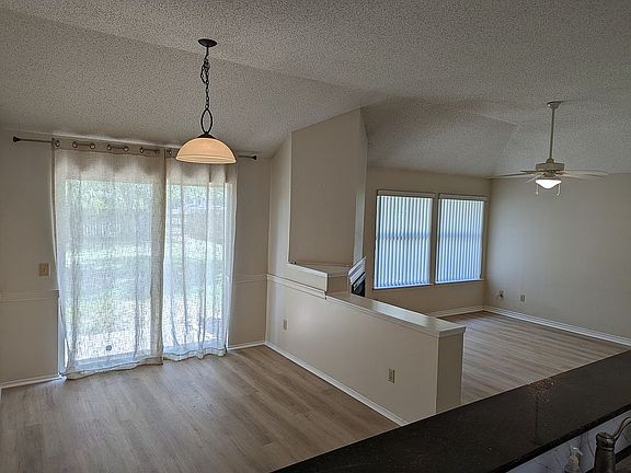 4th image of 7813 Nairn Dr