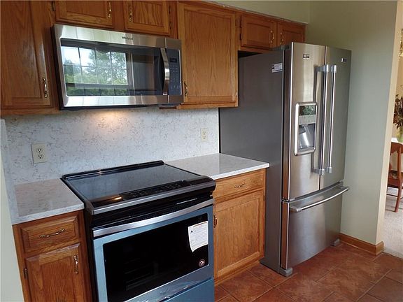 2nd image of 912 S Timber Creek Dr