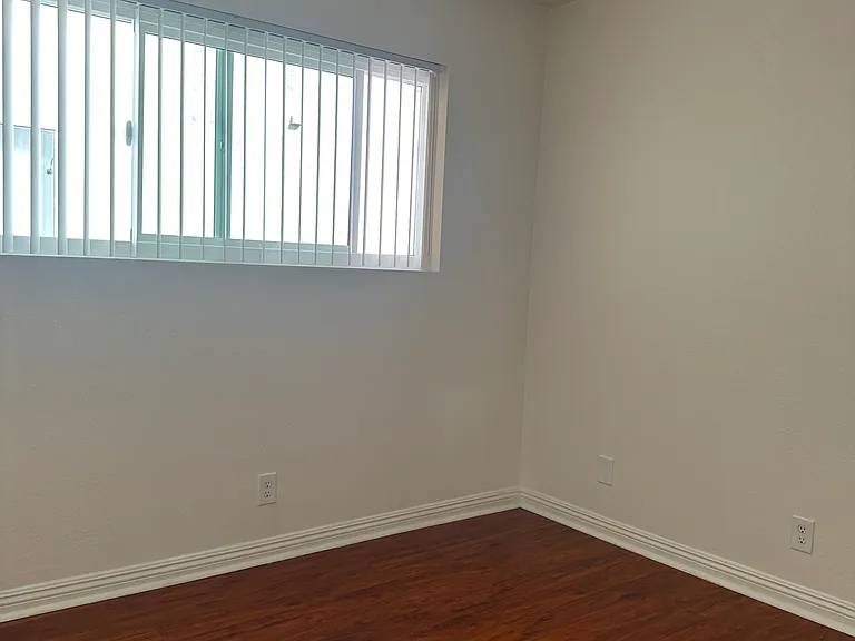 12048 Downey Ave #M — Photo 3