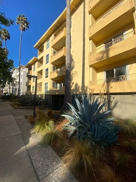 290 Lee Street — Photo 3