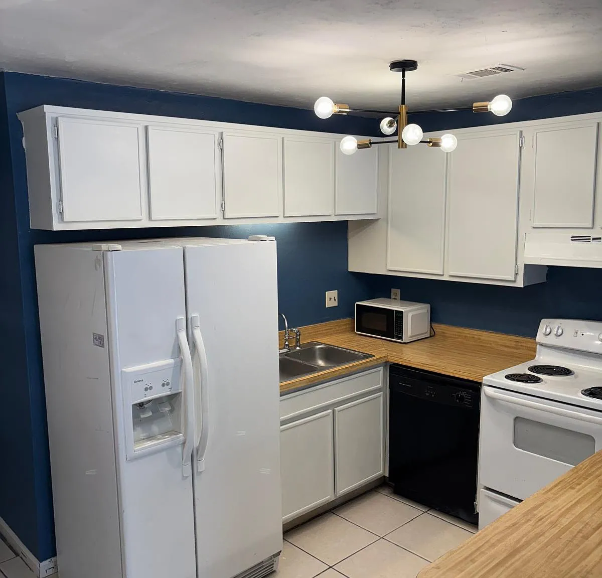 2 bed, 928 sqft, $1,400 — Photo 4