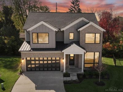 54695 Camden Ct, Utica, MI, 48316