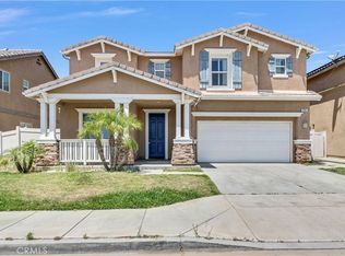 906 Sparrow Way, Perris, CA 92571