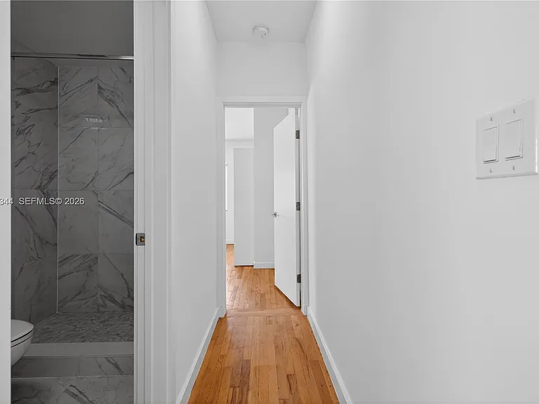 1552 Euclid Ave #4 — Photo 15