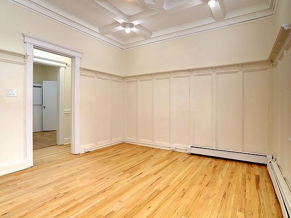 5th image of 327 8th St APT 2
