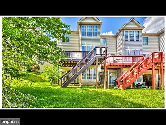 3rd image of 13211 Autumn Mist Cir