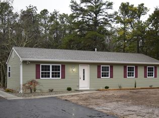 237 Fenimore Dr, Williamstown, NJ