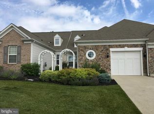 39 Dove Ct, Hamilton, NJ 08690