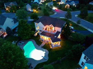 25735 Rawley Springs Dr, Chantilly, VA 20152